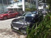 Bán Mercedes C200 Exclusive năm 2018, màu đen