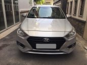 Cần bán Hyundai Accent năm 2019, màu bạc chính chủ giá cạnh tranh