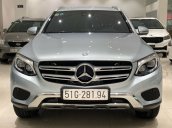 Bán Mercedes GLC250 năm sản xuất 2016, màu bạc, số tự động