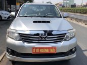 Bán ô tô Toyota Fortuner MT sản xuất 2013, màu bạc chính chủ, 648 triệu