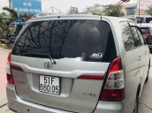 Bán Toyota Innova 2.0G sản xuất 2016, hỗ trợ 100% phí sang tên xe cho quý khách hàng 