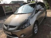 Cần bán Mitsubishi Grandis năm 2006, màu vàng cát