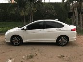 Cần bán gấp Honda City 2018, màu trắng, 565tr