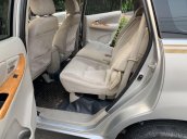 Bán ô tô Toyota Innova G năm sản xuất 2010, màu bạc