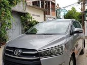 Cần tiền về quê bán gấp xe Innova 9/2017 biển SG