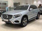 Bán Mercedes GLC250 năm sản xuất 2016, màu bạc, số tự động