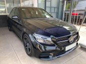 MBA Auto - Bán xe Mercedes C300 xanh/nâu đời 2019 siêu lướt - Trả trước 680 triệu nhận xe ngay