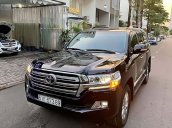 Bán xe Toyota Land Cruiser VX 4.6 V8 2016, màu đen, xe nhập