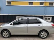 Cần bán gấp Toyota Vios E đời 2008, màu bạc