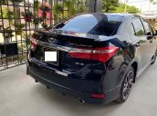 Cần bán lại xe Toyota Corolla Altis năm 2016, màu đen