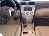 Bán Toyota Camry 2.5 LE sản xuất năm 2010, màu đen, nhập khẩu nguyên chiếc