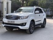 Cần bán Toyota Fortuner Sportivo đời 2014, còn rất mới