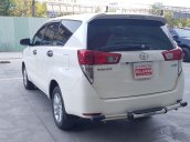 Cần bán Toyota Innova 2.0G AT đời 2017, màu trắng, đi 34.000km giá 725 triệu