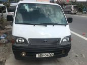 Cần bán xe Toyota Hiace năm sản xuất 2002, màu trắng