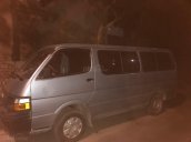 Cần bán Toyota Hiace sản xuất 2000, màu xanh lam, nhập khẩu nguyên chiếc