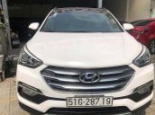 Cần bán gấp Hyundai Santa Fe 2.2L 4WD đời 2018, màu trắng