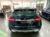 Bán Mercedes GLA 200 model 2020 chính chủ sử dụng siêu lướt - rẻ hơn mua mới hơn 300tr