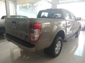 Bán xe Ford Ranger XLS AT sản xuất 2019, xe nhập 