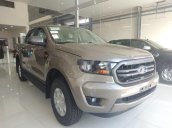 Bán xe Ford Ranger XLS AT sản xuất 2019, xe nhập 