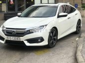 Cần bán xe Honda Civic năm 2017, màu trắng, nhập khẩu số tự động