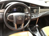 Bán ô tô Toyota Innova 2.0E sản xuất 2016, màu bạc số sàn, giá chỉ 580 triệu