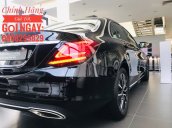 Mercedes C200 model mới 2019, xe còn rất mới đi ít, nội thất kem, cam kết bao kiểm tra tại hãng, hotline: 0908299829