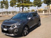 Cần bán gấp Peugeot 5008 đời 2018, màu xám