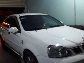 Cần bán Daewoo Lacetti năm sản xuất 2005, màu trắng, nhập khẩu 