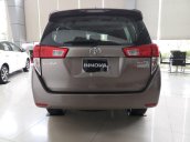 Bán ô tô Toyota Innova sản xuất năm 2020, màu ghi vàng 