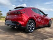 Cần bán xe Mazda 3 sản xuất năm 2019, màu đỏ giá cạnh tranh