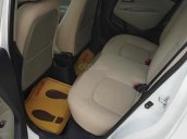 Cần bán xe Kia Rio 1.4 MT sản xuất 2016, màu trắng, xe nhập chính chủ