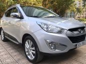 Cần bán Hyundai Tucson 2.0 AT 4WD đời 2011, màu bạc, nhập khẩu