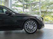 Bán Mercedes-Benz C300 sx 2017 xe cũ, nội thất đỏ duy nhất chính hãng