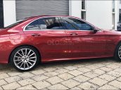 Cần bán Mercedes C300 AMG 2018, odo 5.300 km, đăng ký lần đầu 5/2019, màu đỏ