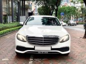 Bán Mercedes E200 sản xuất 2019, màu trắng