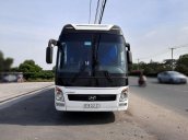 Bán xe Hyundai Universe sản xuất năm 2017, màu trắng như mới