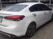 Bán Kia Cerato năm 2017, màu trắng, giá tốt