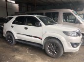 Cần bán Toyota Fortuner sản xuất năm 2014, 700 triệu