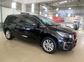 Bán xe Kia Sedona sản xuất 2020, màu đen