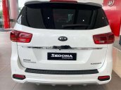 Bán Kia Sedona năm sản xuất 2020, màu trắng, nhập khẩu nguyên chiếc