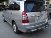 Bán Toyota Innova 2.0E màu bạc số sàn, sản xuất 2013, biển Sài Gòn, 1 chủ xe đẹp