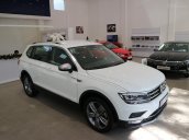 (VW Sài Gòn) Tiguan Luxury Topline 2019 ghế Massage màu Trắng. Xe giao ngay + Vay 90%