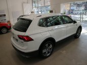 (VW Sài Gòn) Tiguan Luxury Topline 2019 ghế Massage màu Trắng. Xe giao ngay + Vay 90%