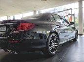 Cần bán lại xe Mercedes E300 sản xuất năm 2019, màu đen