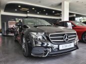 Cần bán lại xe Mercedes E300 sản xuất năm 2019, màu đen