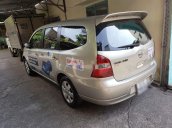 Bán xe Nissan Livina AT sản xuất 2011 chính chủ