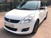 Cần bán xe Suzuki Swift 1.4 AT 2017, màu trắng chính chủ, giá chỉ 429 triệu