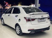 Bán xe Hyundai Grand i10 đời 2017 giá cạnh tranh