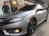 Cần bán lại xe Honda Civic 1.5 L Tubor đời 2017, nhập khẩu