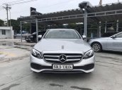 Bán ô tô Mercedes E250 đời 2017, màu xám, tặng phí trước bạ